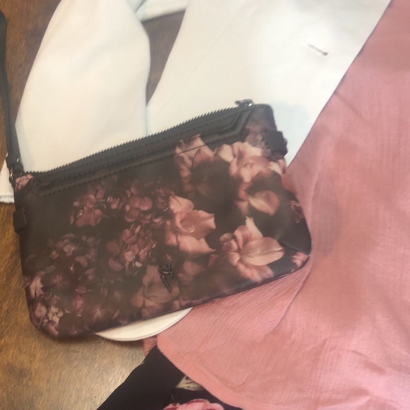 Ladies bundle, 4 piece outfit size 6-8 - Picture 6 of 17